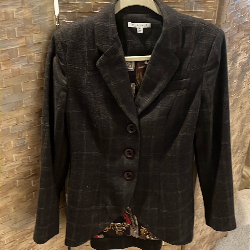 CAbi Blazer This very stylish blazer is fully lined and very flattering! ￼
